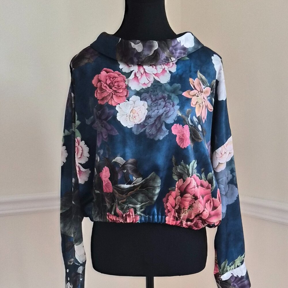 Zara Cropped Floral Top, Size M